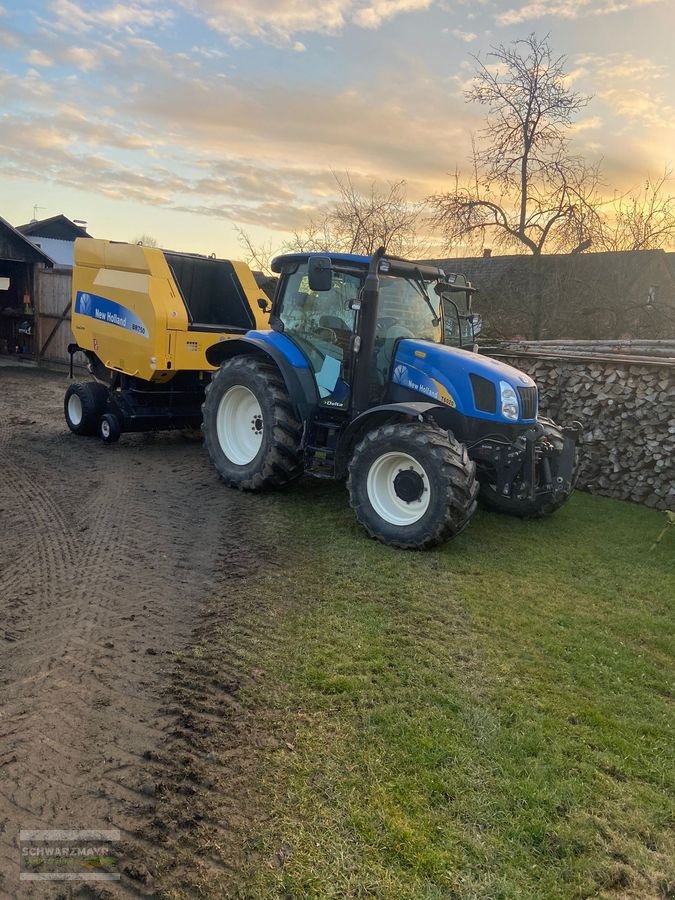 Traktor of the type New Holland T6020 Delta, Gebrauchtmaschine in Aurolzmünster (Picture 1)