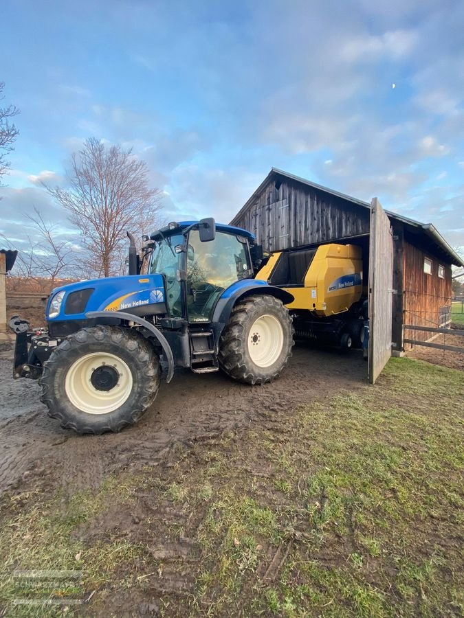 Traktor van het type New Holland T6020 Delta, Gebrauchtmaschine in Aurolzmünster (Foto 2)