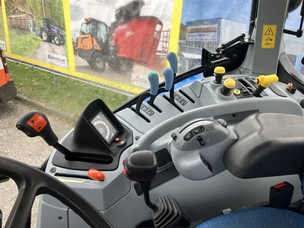 Traktor типа New Holland T6020 Delta, Gebrauchtmaschine в Villach (Фотография 7)