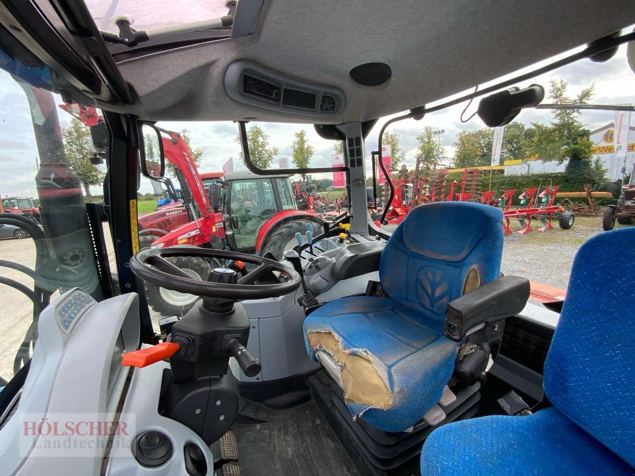 Traktor van het type New Holland T6020 Elite, Gebrauchtmaschine in Warendorf (Foto 2)