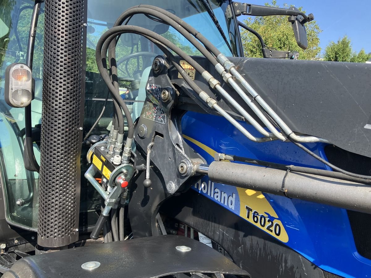 Traktor του τύπου New Holland T6020 Elite, Gebrauchtmaschine σε Villach (Φωτογραφία 4)