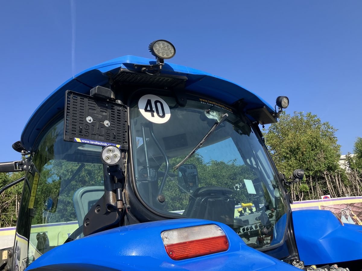 Traktor του τύπου New Holland T6020 Elite, Gebrauchtmaschine σε Villach (Φωτογραφία 17)