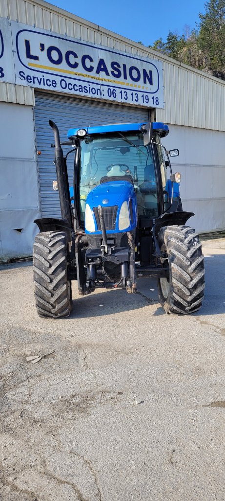 Traktor типа New Holland T6020 élite, Gebrauchtmaschine в Einvaux (Фотография 9)