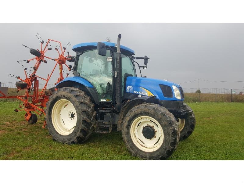 Traktor типа New Holland T6020, Gebrauchtmaschine в CHAUMONT (Фотография 2)