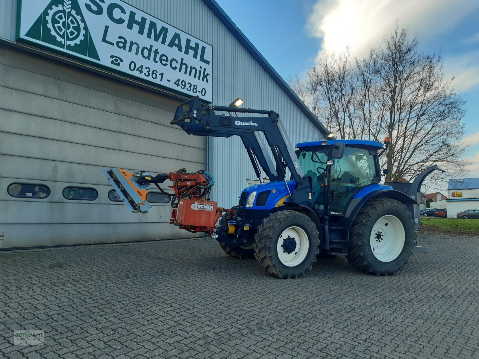 Traktor du type New Holland T6020, Gebrauchtmaschine en Oldenburg in Holstein (Photo 18)