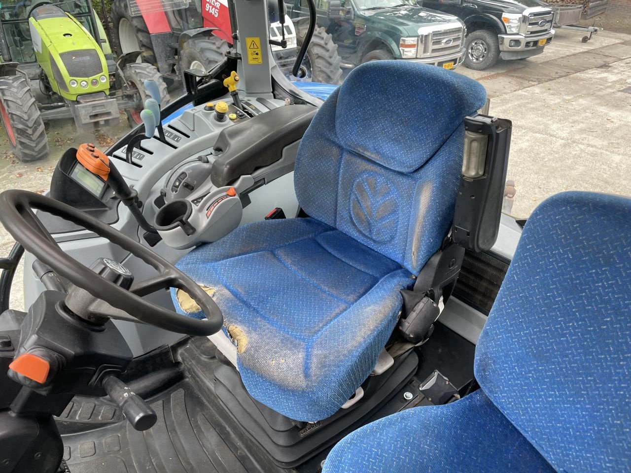 Traktor za tip New Holland T6030, Gebrauchtmaschine u Nieuw Roden (Slika 11)