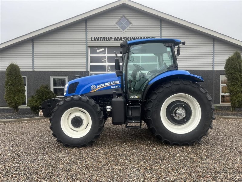 Traktor van het type New Holland T6050 Delta - EXPORT, Gebrauchtmaschine in Lintrup (Foto 1)