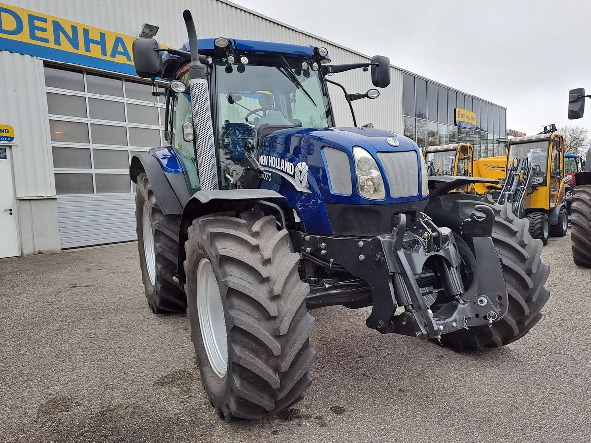 Traktor типа New Holland T6070 Elite, Gebrauchtmaschine в Burgkirchen (Фотография 11)