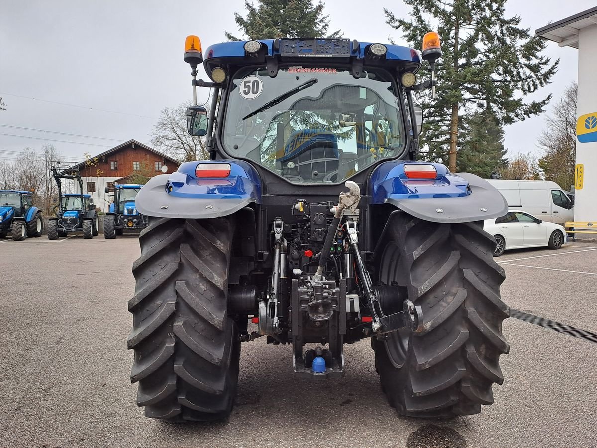 Traktor от тип New Holland T6070 Elite, Gebrauchtmaschine в Burgkirchen (Снимка 5)