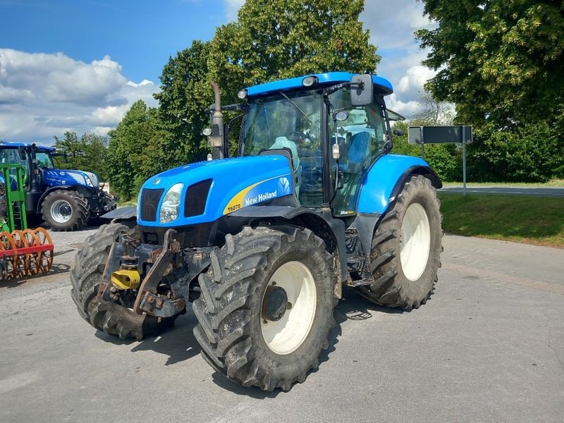 Traktor tip New Holland T6070 Elite, Gebrauchtmaschine in Nieheim Kreis Höxter (Poză 1)