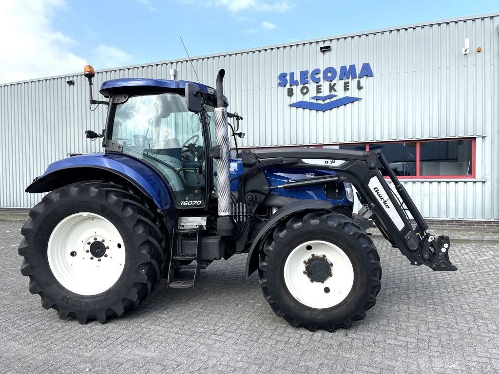 Traktor typu New Holland T6070 RC Al&ouml; frontlader Fronthef+PTO, Gebrauchtmaschine w BOEKEL (Zdjęcie 4)