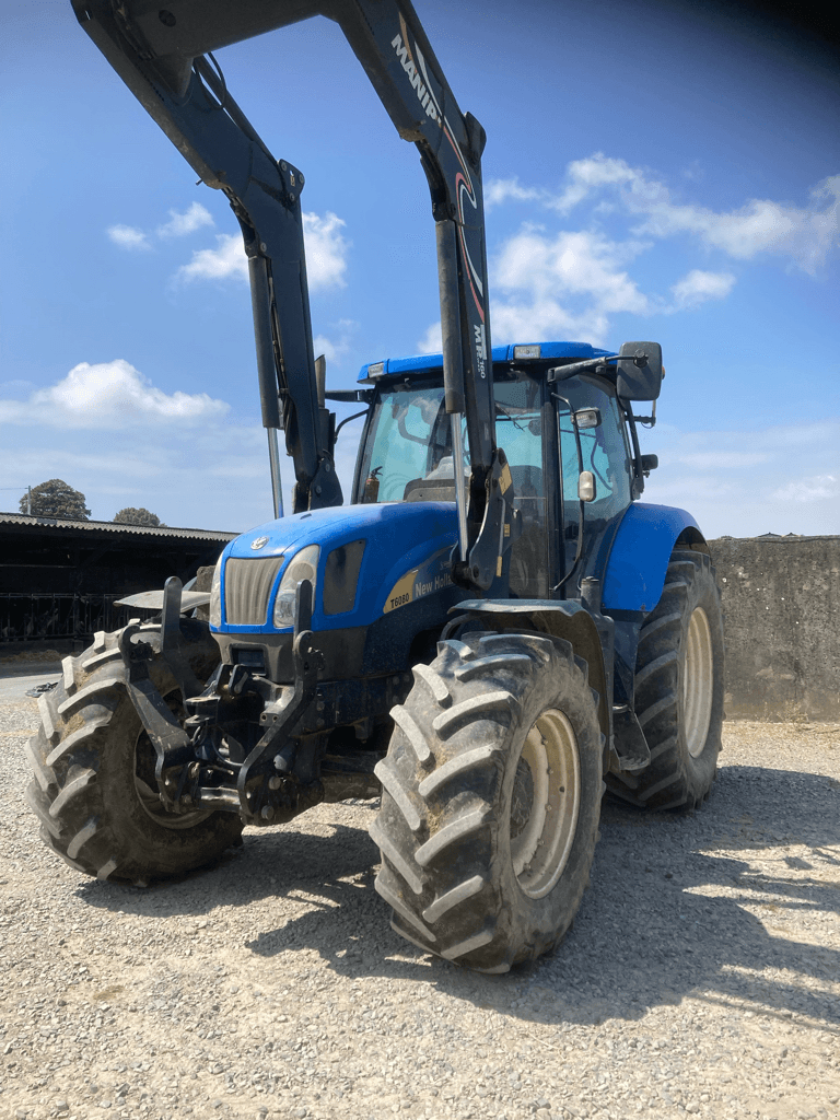 Traktor του τύπου New Holland T6080 POWER COMMAND, Gebrauchtmaschine σε CONDE SUR VIRE (Φωτογραφία 1)