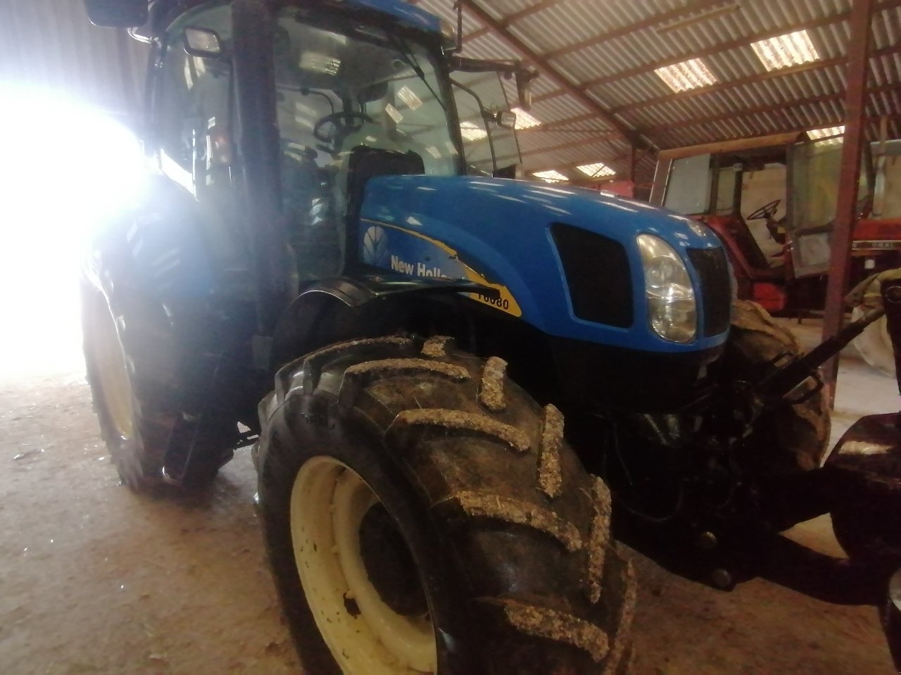 Traktor del tipo New Holland T6080, Gebrauchtmaschine en Gondrecourt-le-Château (Imagen 2)