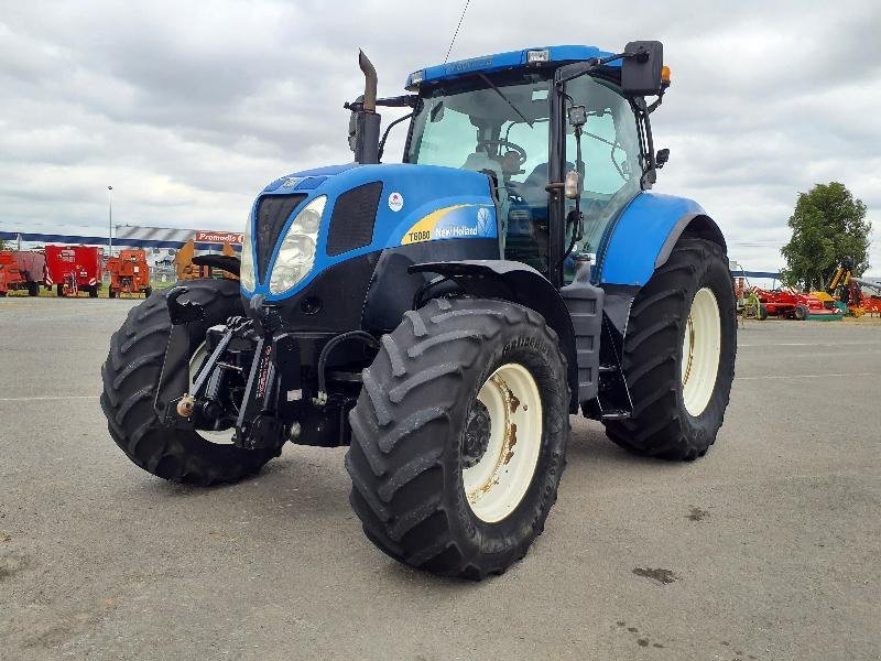 Traktor of the type New Holland T6080RC, Gebrauchtmaschine in ANTIGNY
