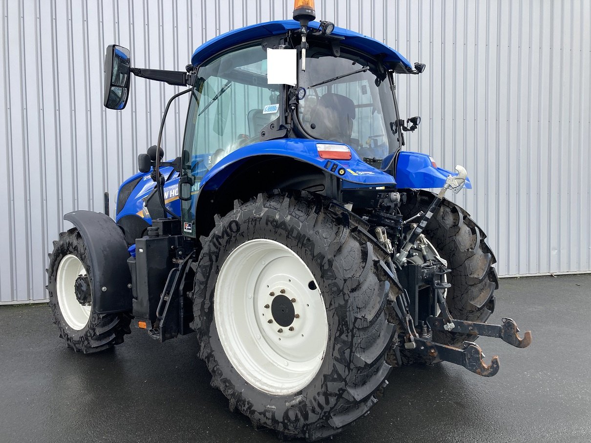 Traktor del tipo New Holland T6.125 ELECTROCOMMAND T4B, Gebrauchtmaschine en TREMEUR (Imagen 4)