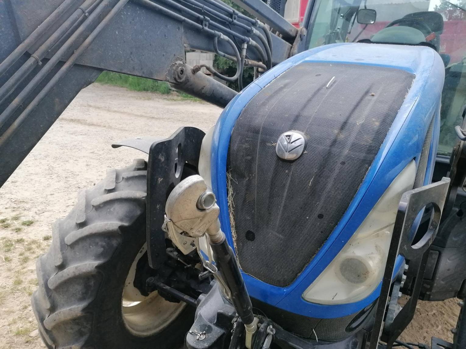 Traktor du type New Holland T6.125S, Gebrauchtmaschine en Montenay (Photo 9)