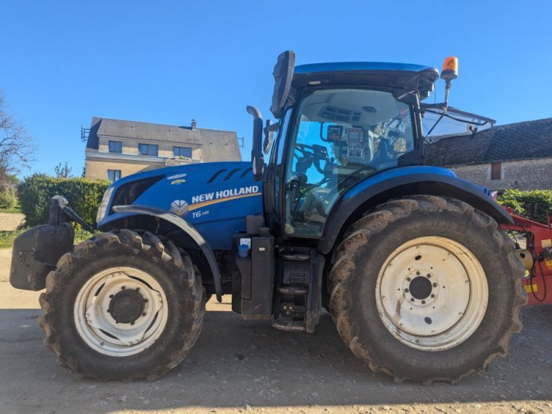 Traktor des Typs New Holland T6.145 AC, Gebrauchtmaschine in FRESNAY LE COMTE (Bild 1)