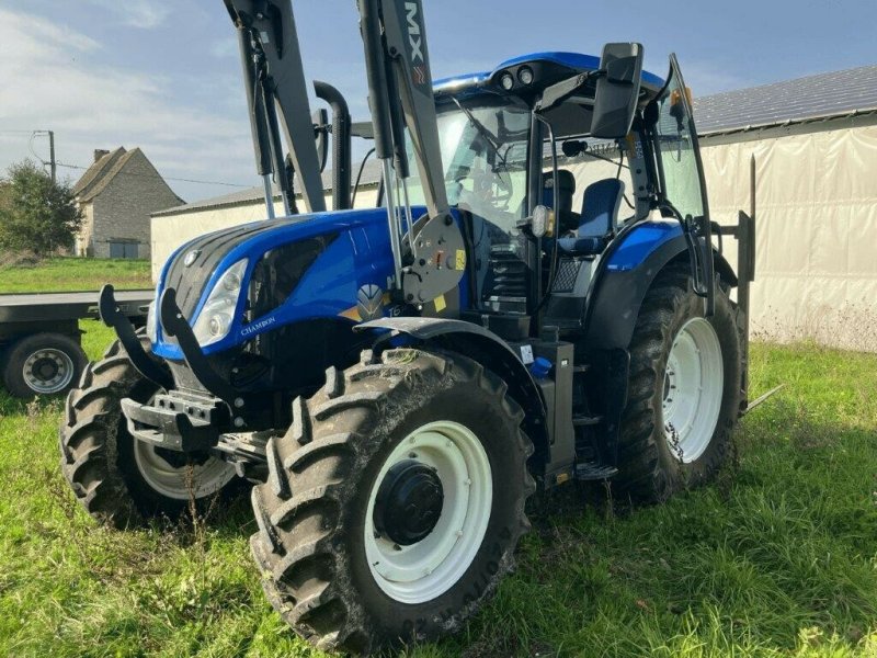 Traktor от тип New Holland T6.145 DELUXE EC + T412, Gebrauchtmaschine в Gardonne (Снимка 1)