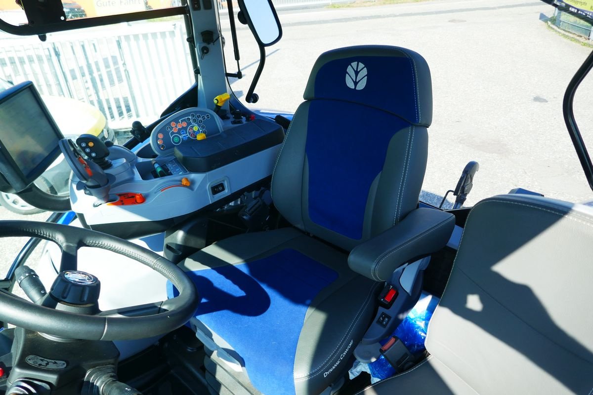 Traktor des Typs New Holland T6.145 Dynamic Command SideWinder II (Stage V), Gebrauchtmaschine in Villach (Bild 9)