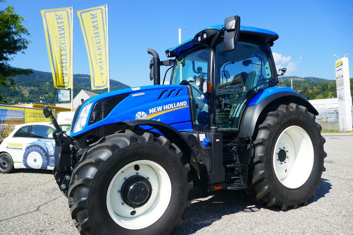 Traktor of the type New Holland T6.145 Dynamic Command SideWinder II (Stage V), Gebrauchtmaschine in Villach (Picture 1)