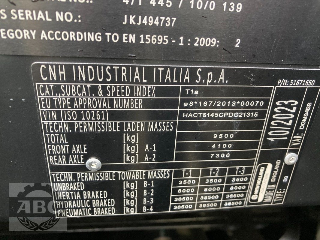 Traktor of the type New Holland T6.145 ELECTROCOMMAND MY19, Neumaschine in Rastede-Liethe (Picture 7)