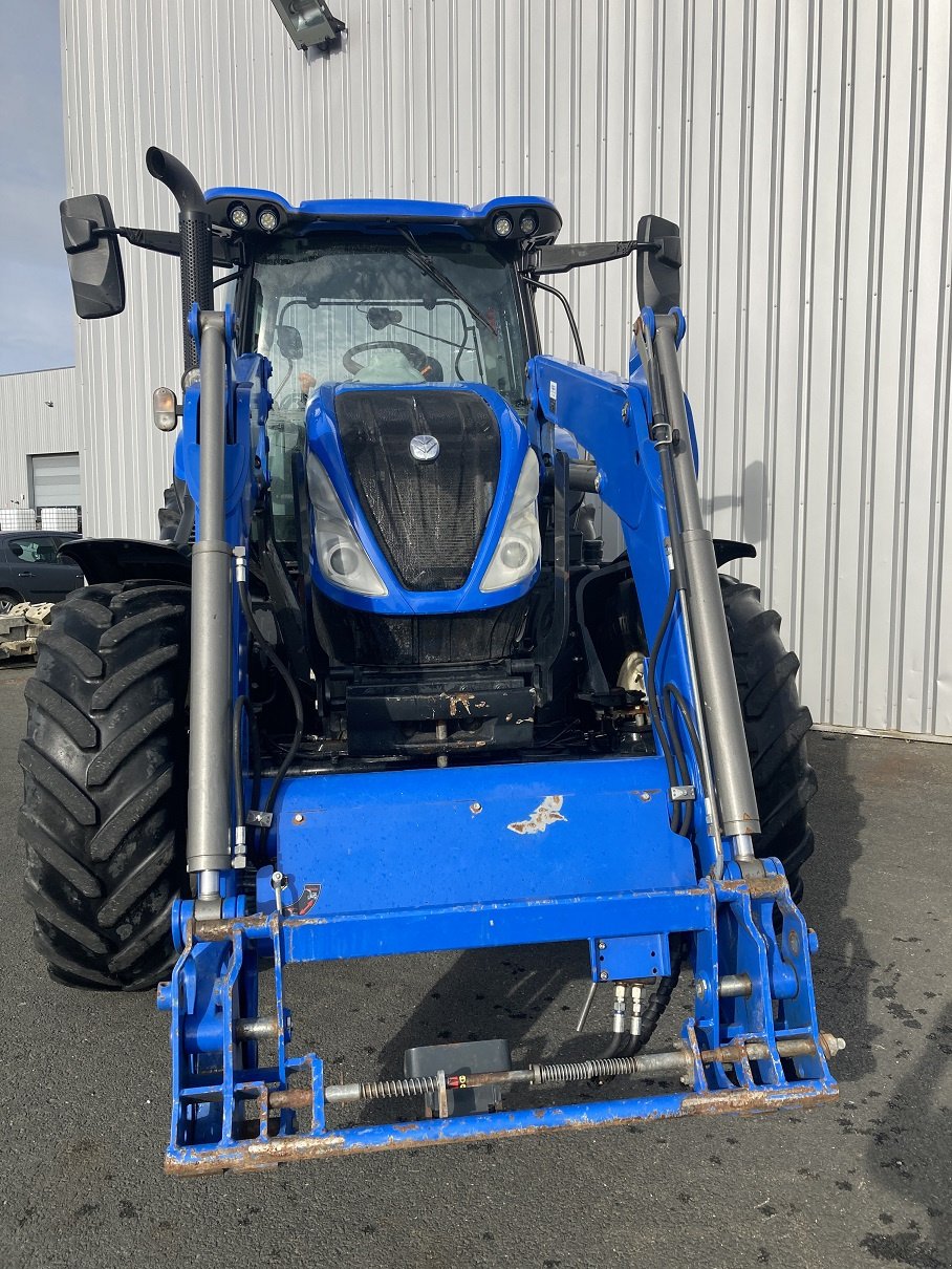 Traktor typu New Holland T6.145 ELECTROCOMMAND T4B, Gebrauchtmaschine w TREMEUR (Zdjęcie 7)