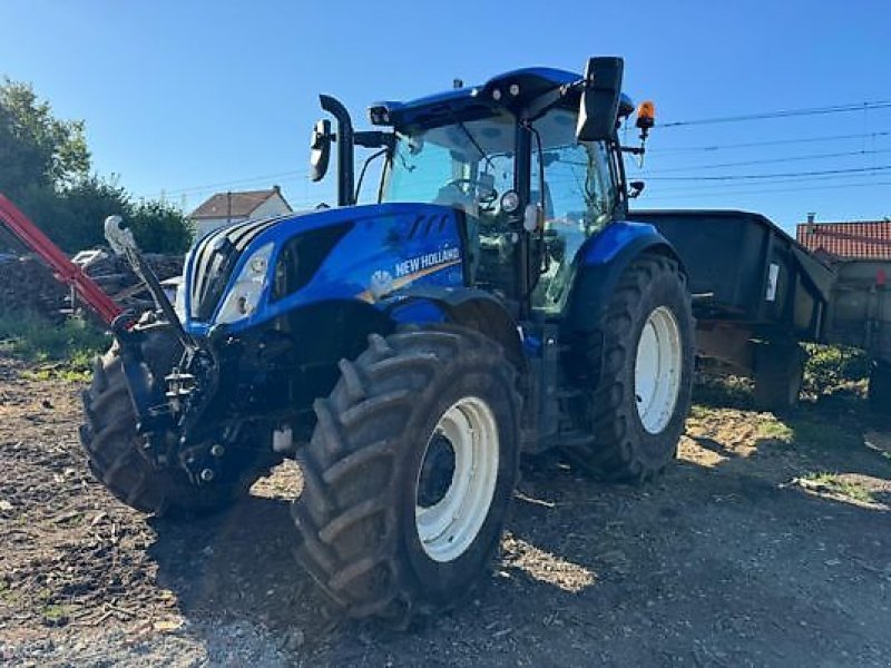 Traktor van het type New Holland T6.145 ÉLECTRO COMMAND, Gebrauchtmaschine in Muespach