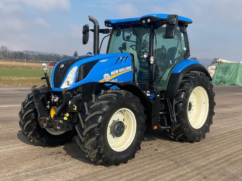 Traktor of the type New Holland T6.145, Gebrauchtmaschine in Pasching (Picture 1)