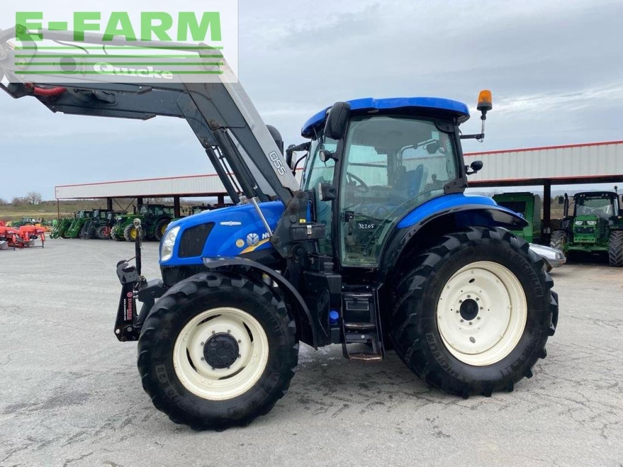 Traktor typu New Holland t6.150 autocommand, Gebrauchtmaschine w Ytrac (Zdjęcie 11)