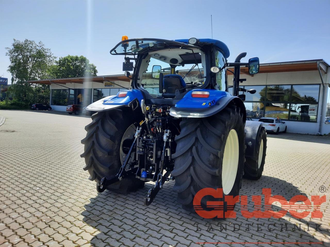 Traktor типа New Holland T6.155 670-06, Gebrauchtmaschine в Ampfing (Фотография 4)