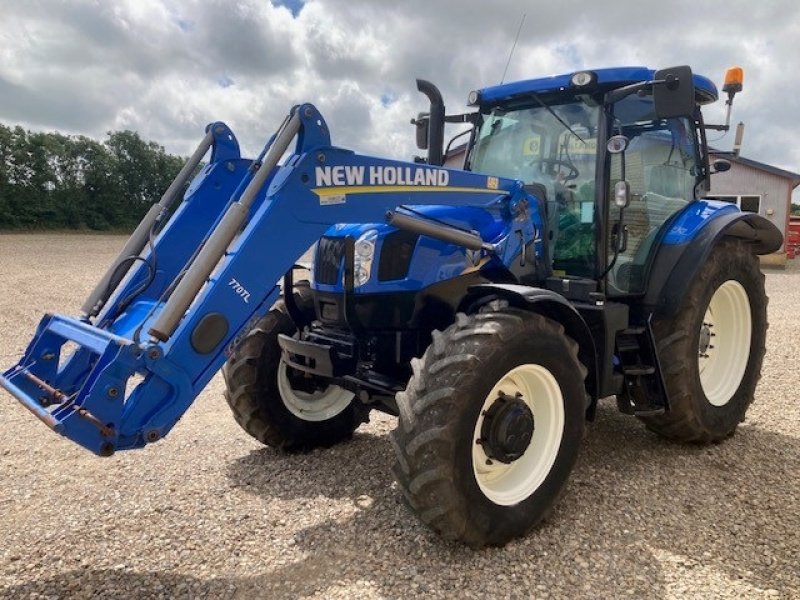 Traktor Türe ait New Holland T6.155 Frontlæsser 17x16 Gear, Gebrauchtmaschine içinde Skærbæk (resim 4)