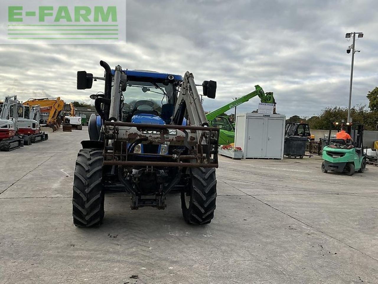 Traktor van het type New Holland t6.155 tractor (st21245), Gebrauchtmaschine in SHAFTESBURY (Foto 9)