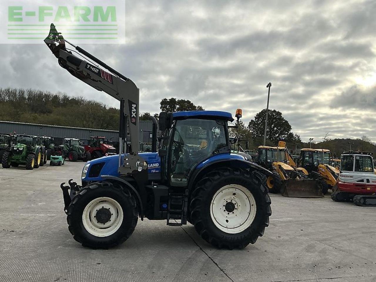 Traktor of the type New Holland t6.155 tractor (st21245), Gebrauchtmaschine in SHAFTESBURY (Picture 14)