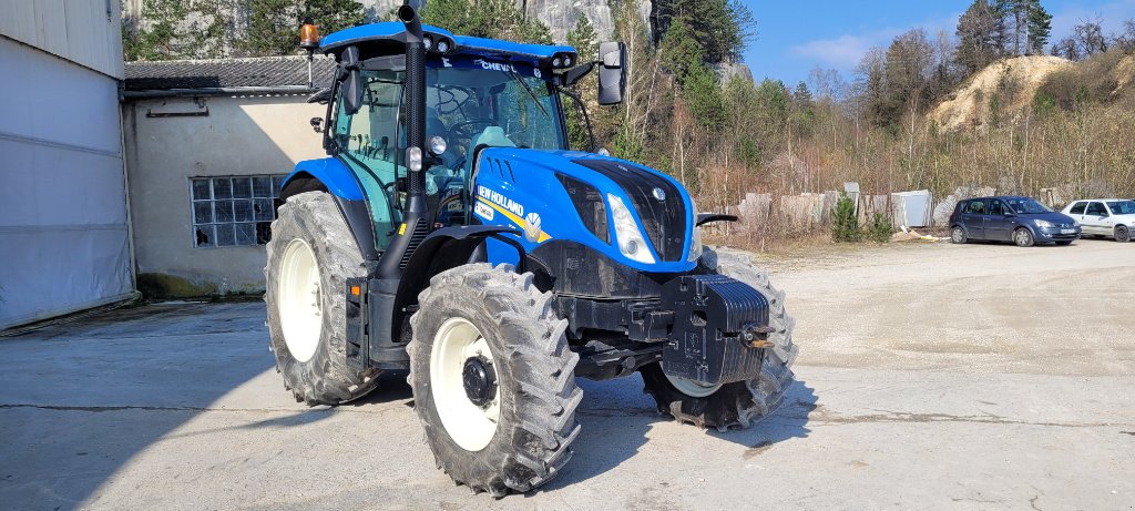 Traktor of the type New Holland T6.155, Gebrauchtmaschine in Saint-Nabord (Picture 2)