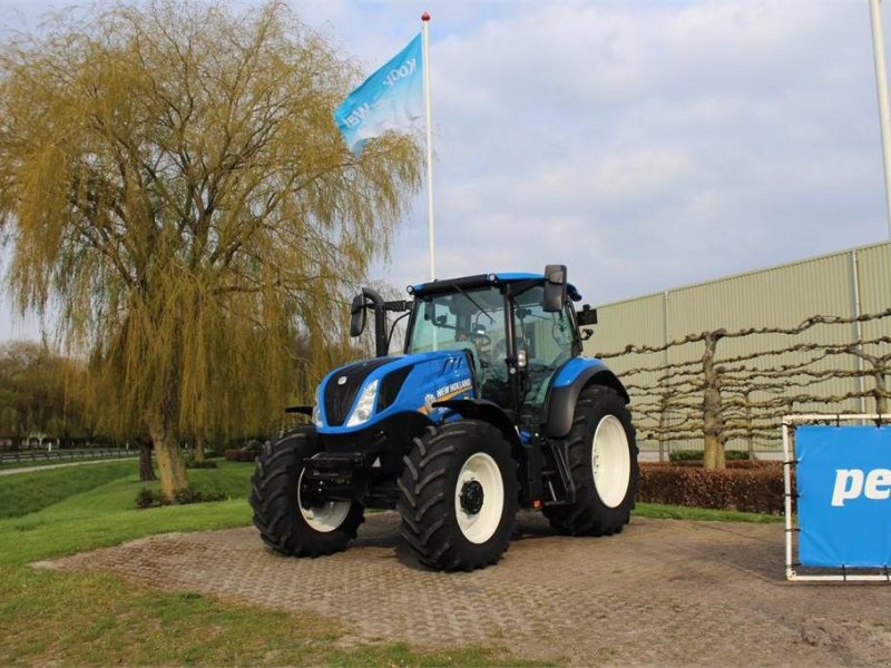 Traktor of the type New Holland T6.155, Gebrauchtmaschine in Bant