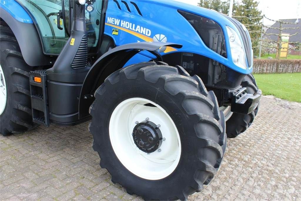 Traktor of the type New Holland T6.155, Gebrauchtmaschine in Bant (Picture 4)