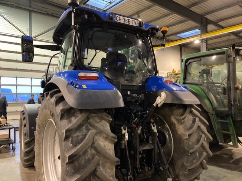 Traktor van het type New Holland T6.160 DYNAMIC COMMAND, Gebrauchtmaschine in CONDE SUR VIRE (Foto 3)