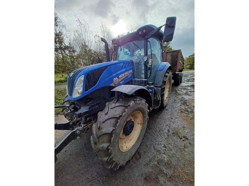 Traktor van het type New Holland T6160, Gebrauchtmaschine in CHATEAUBRIANT CEDEX (Foto 1)