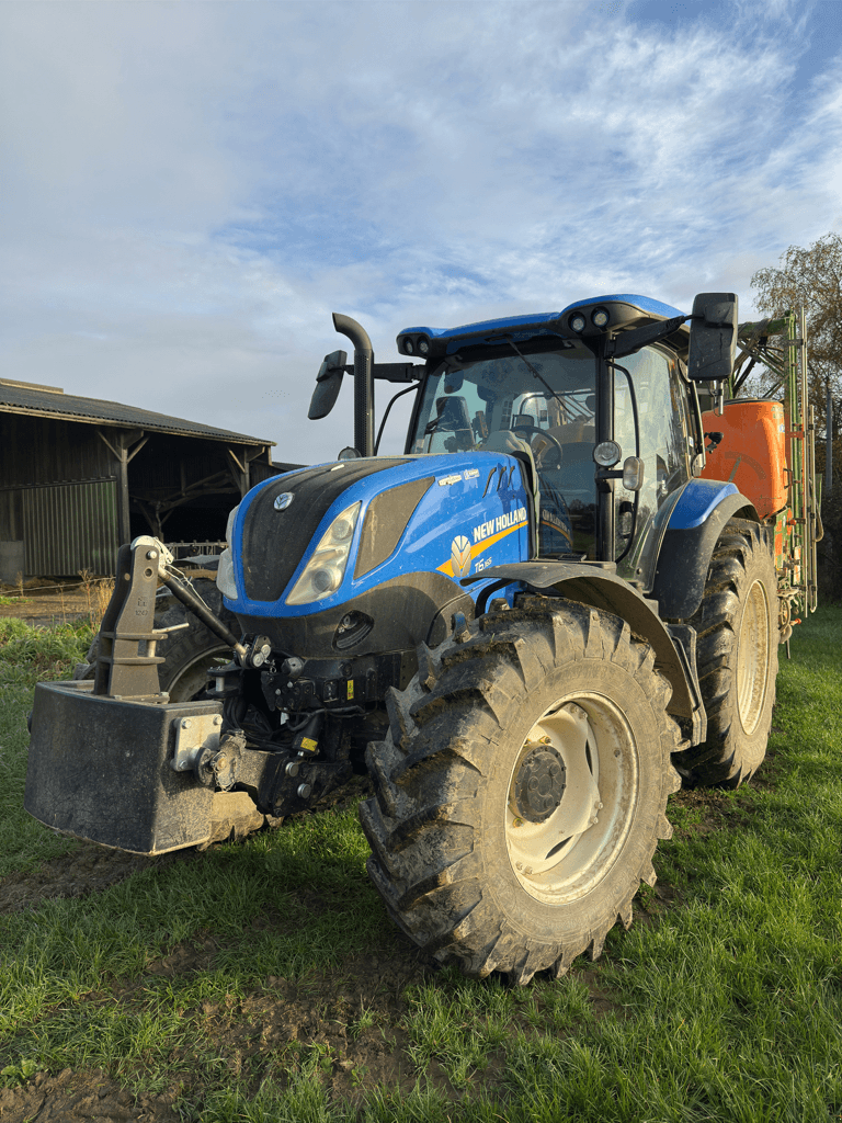 Traktor tip New Holland T6.165 AUTOCOMMAND T4B, Gebrauchtmaschine in TREMEUR (Poză 1)