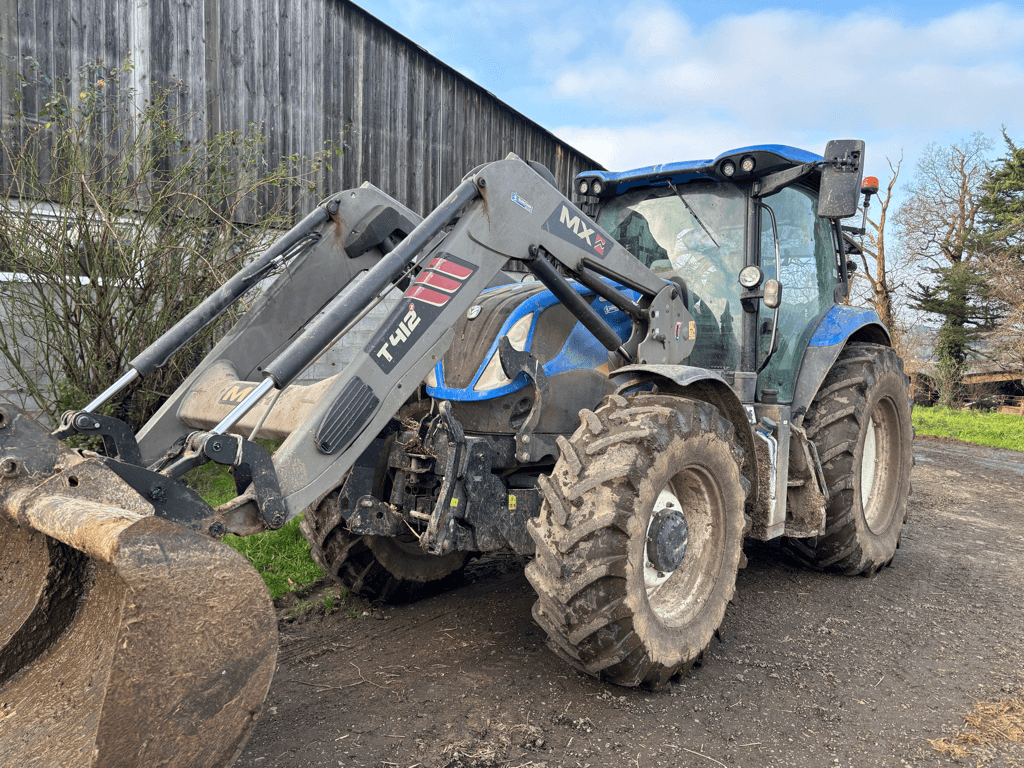 Traktor του τύπου New Holland T6.165 DYNAMIC COMMAND, Gebrauchtmaschine σε TREMEUR (Φωτογραφία 5)