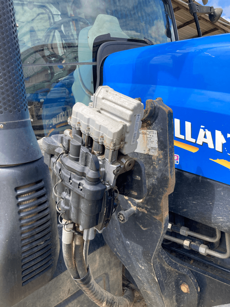 Traktor typu New Holland T6.165 ELECTRO COMMAND, Gebrauchtmaschine w CONDE SUR VIRE (Zdjęcie 5)