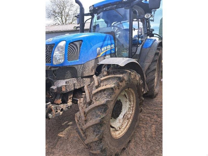 Traktor a típus New Holland T6165, Gebrauchtmaschine ekkor: PLUMELEC (Kép 1)