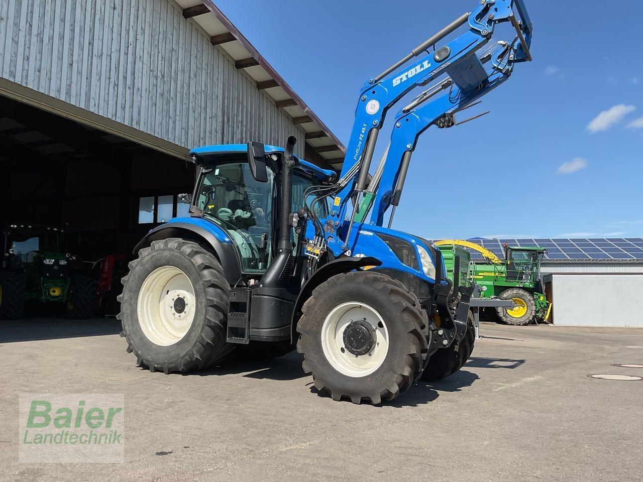 Traktor typu New Holland T6.175, Gebrauchtmaschine v OBERNDORF-HOCHMOESSINGEN (Obrázek 1)