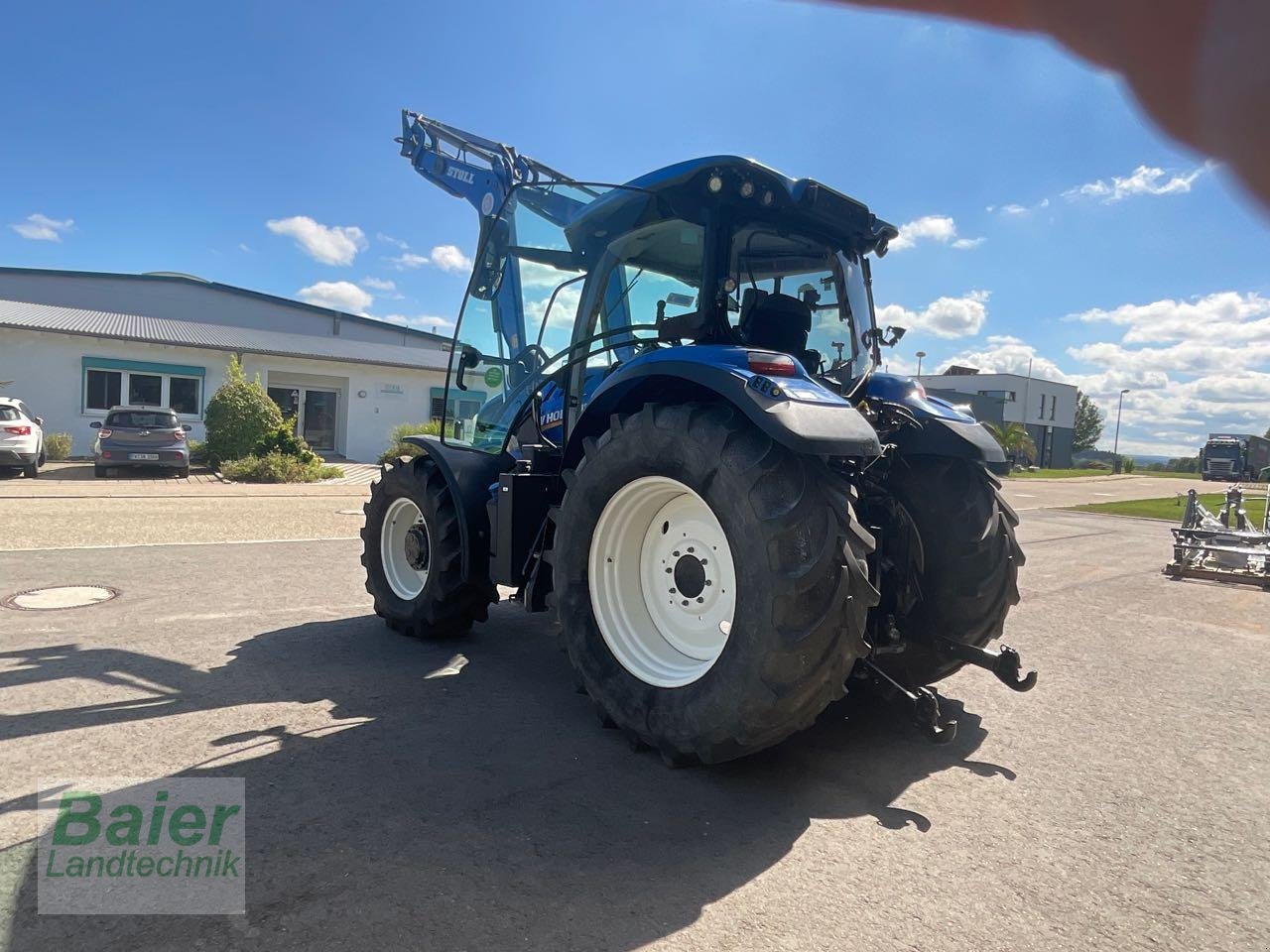 Traktor van het type New Holland T6.175, Gebrauchtmaschine in OBERNDORF-HOCHMOESSINGEN (Foto 7)