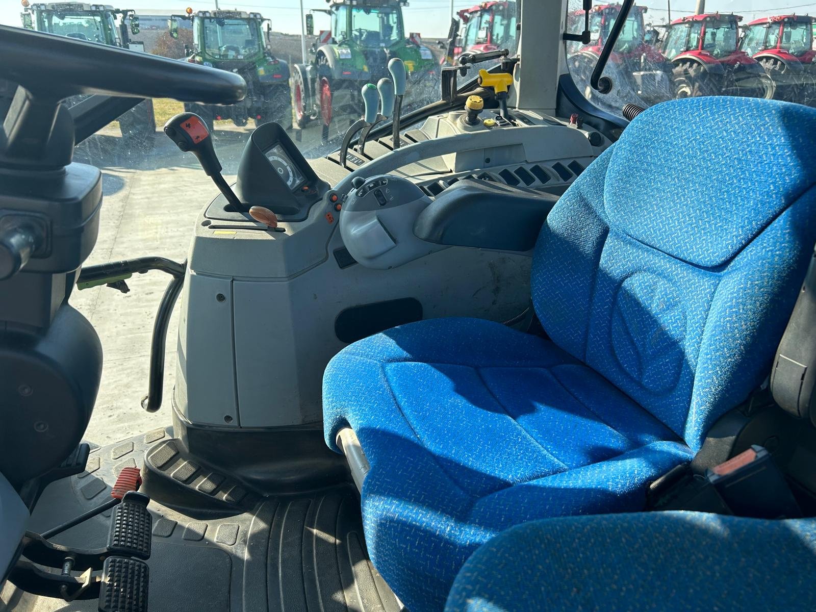 Traktor typu New Holland T6.175, Gebrauchtmaschine w Orţişoara (Zdjęcie 8)