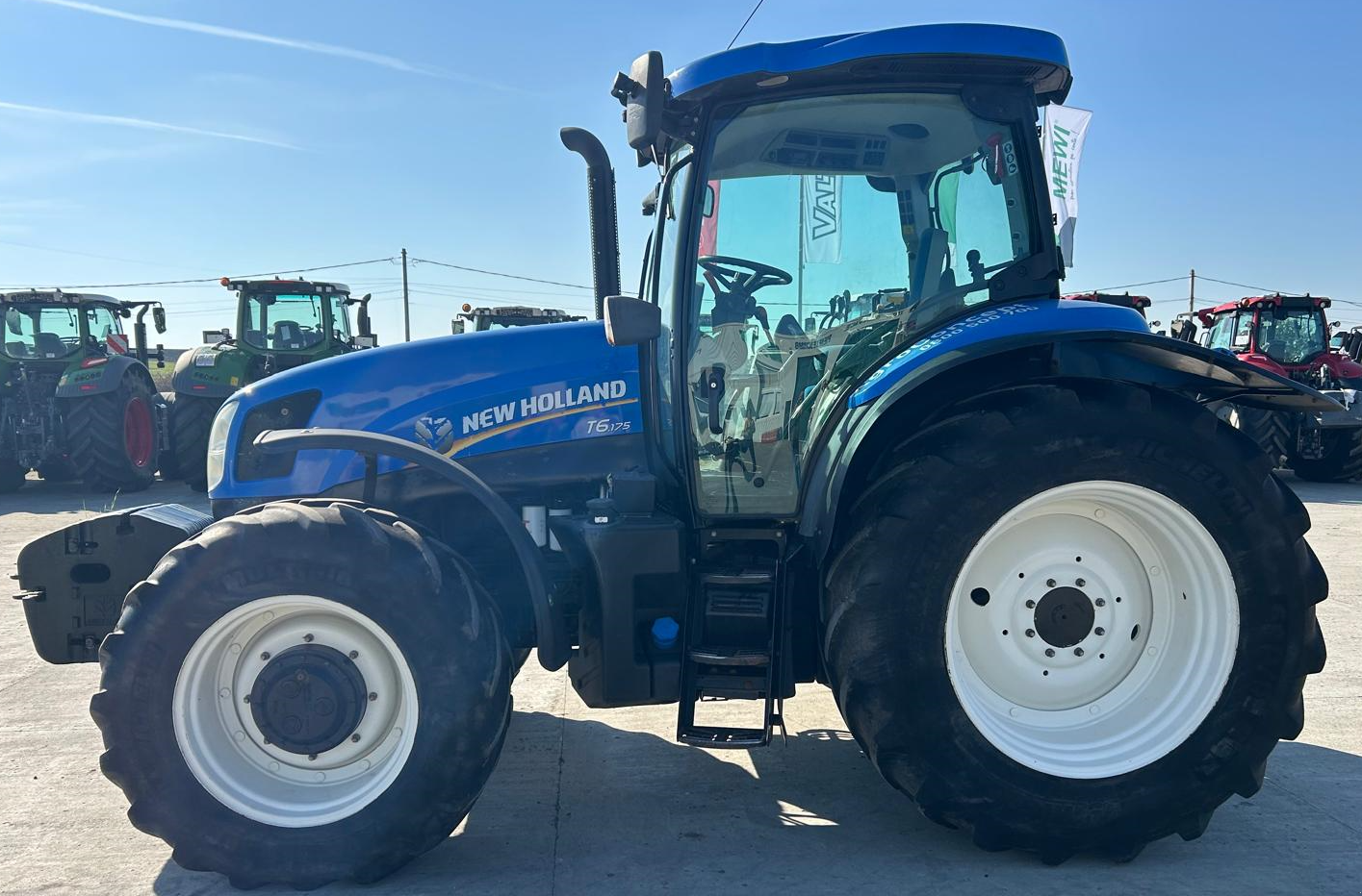 Traktor van het type New Holland T6.175, Gebrauchtmaschine in Orţişoara (Foto 3)