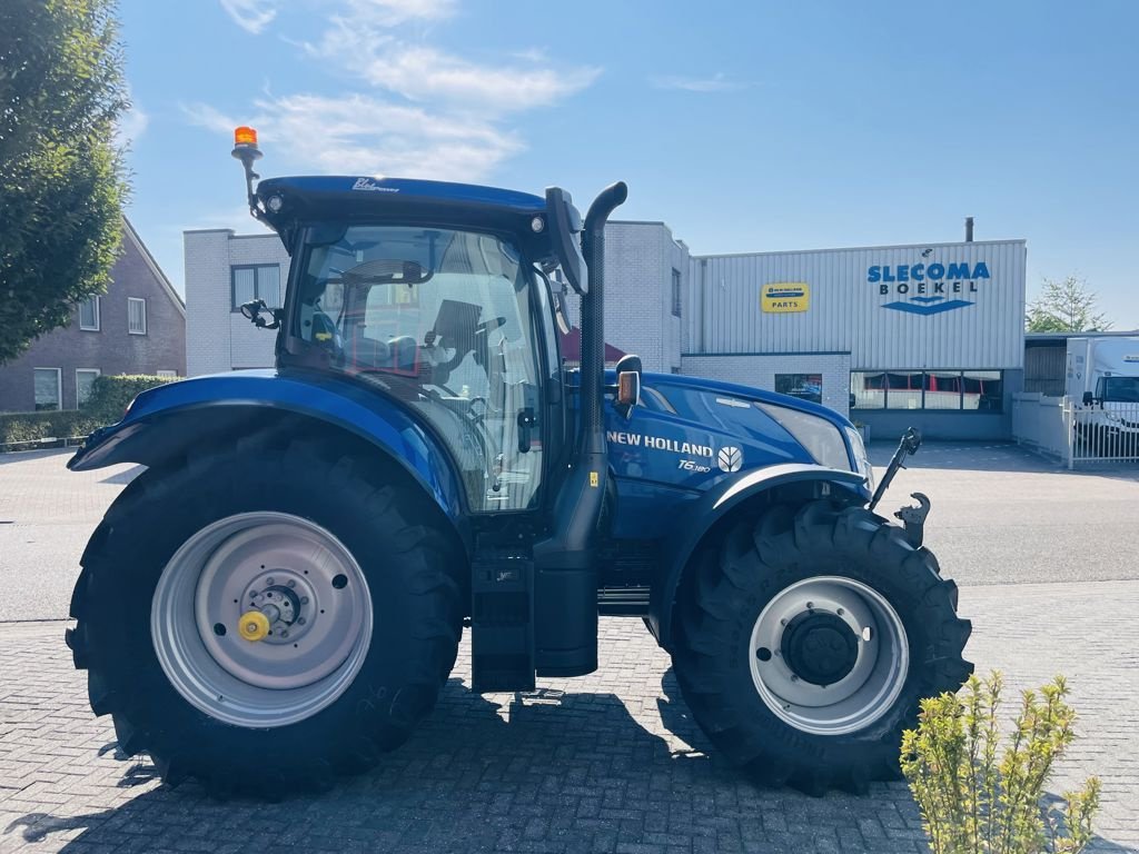 Traktor du type New Holland T6.180 AC Blue Power, Neumaschine en BOEKEL (Photo 3)