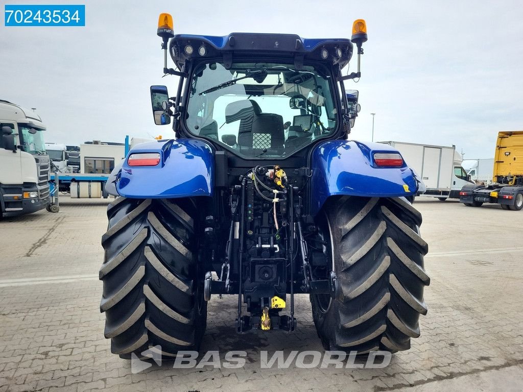 Traktor of the type New Holland T6.180 AC T6.180 4X4 FRONT HITCH + PTO - FRONTLOADER, Gebrauchtmaschine in Veghel (Picture 5)