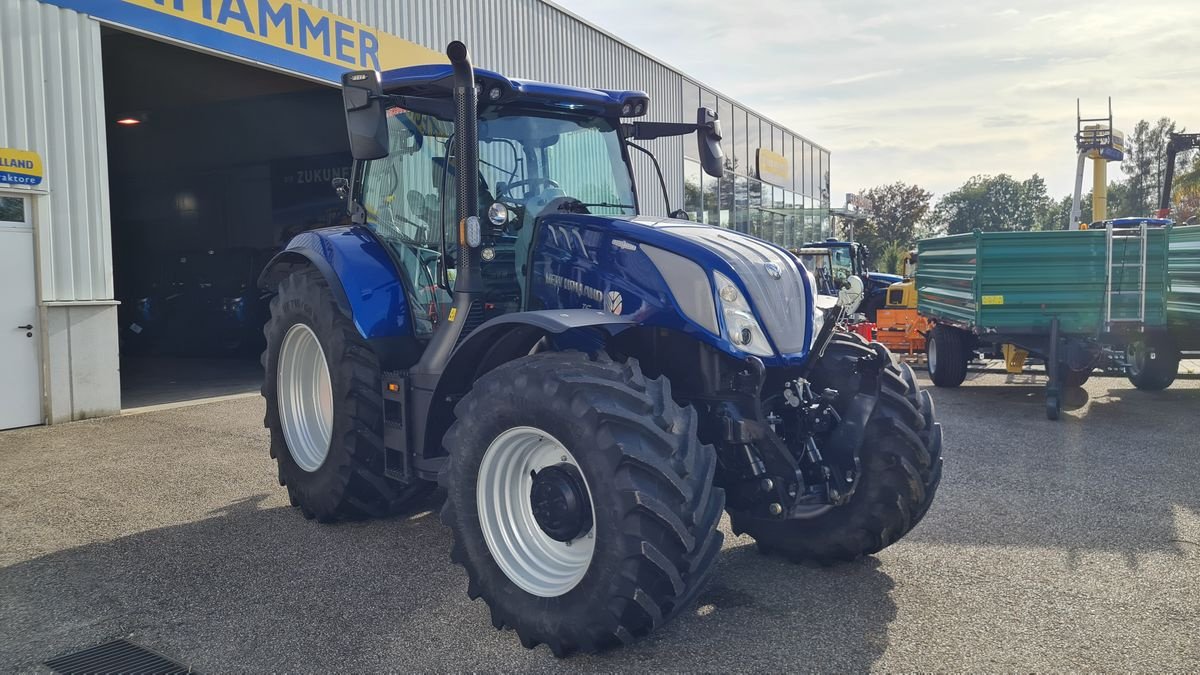 Traktor del tipo New Holland T6.180 Auto Command SideWinder II (Stage V), Gebrauchtmaschine en Burgkirchen (Imagen 3)