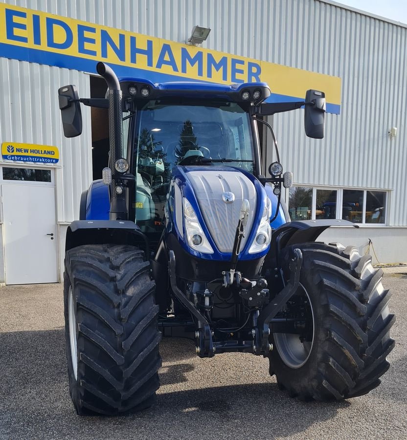 Traktor tipa New Holland T6.180 Auto Command SideWinder II (Stage V), Gebrauchtmaschine u Burgkirchen (Slika 9)